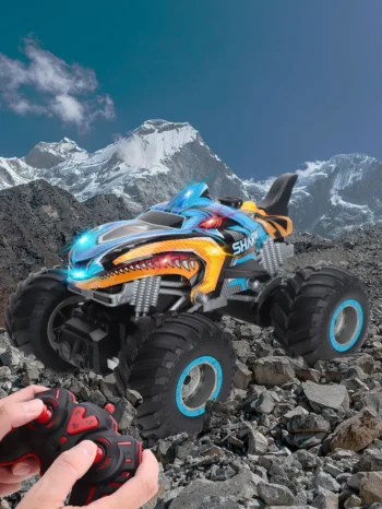 1:16, 2.4 GHz All-Terrain Monster Truck, RC Car for Boys & Girls or Adults 8-12 Years Old with Spray Function
