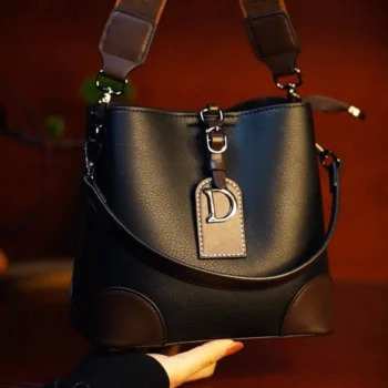 Bucket Bag for Women, Large Capacity Crossbody Purse, Elegant Shoulder Bag, Stylish Tote Handbag
