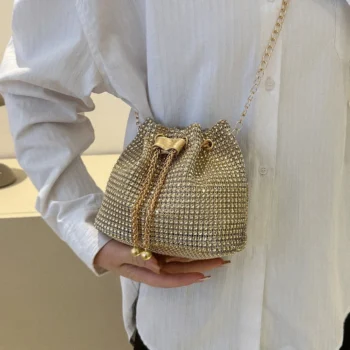 Large capacity Joker bucket bag fashion new ladies shoulder diagonal bag personality Joker women's handbags