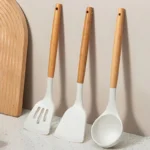 3Pcs Silicone Kitchen Tools Wooden Handle Kitchenware Set Non stick Pot Wooden Handle Silicone Scoop Kitchen Utensils Set